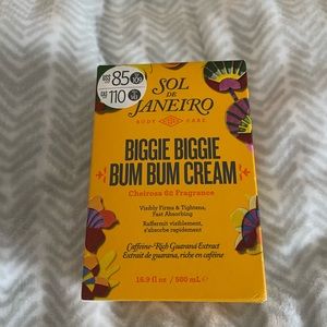 Biggie biggie bum bum cream new SOL de janeiro